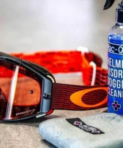 Flash-uitverkoop ✔️ Muc-Off Helm Vizier Bril & Lens Reiniger Spray 250ml ⌛ -Nijdam Shop 550x309 12