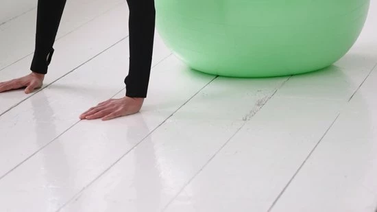 Korting ๐ Rockerz Fitness® - Yoga Bal Inclusief Pomp - Pilates Bal - Fitness Bal - Zwangerschapsbal - Goede Houding Bij Het Thuiswerken - 65 Cm - Kleur: Rose Gold ๐ 4 Korting ๐ Rockerz Fitness® - Yoga Bal Inclusief Pomp - Pilates Bal - Fitness Bal - Zwangerschapsbal - Goede Houding Bij Het Thuiswerken - 65 Cm - Kleur: Rose Gold ๐ - Afbeelding 2