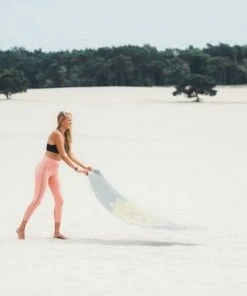 Groothandel 🛒 Tunturi PVC Yogamat - Fitnessmat 4mm Dik - Antraciet Met Print - Incl. Gratis Fitness App 🔥 -Nijdam Shop 550x367 9