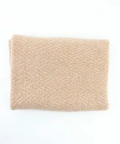 Beste deal ✨ Accessories Junkie Amsterdam Elvine Wool Scarf- Black Friday- Puntige Lange Warme Dames Sjaal- Leertje- Uni- Luxe Cadeau-Winter-Omslagdoek-Stola-Camel 😉 -Nijdam Shop 550x414 2