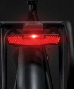 Aanbiedingen 🌟 AXA - Juno Battery - Fiets Achterlicht - LED Fietsverlichting Op Batterij - 50 Mm - Rood 🔔 -Nijdam Shop 550x441 2