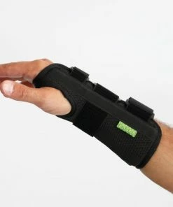 Aanbiedingen ❤️ BraceID D-Ring Polsbrace | Carpaal Tunnel Syndroom | Rechts - Maat S 🔥 -Nijdam Shop 550x512