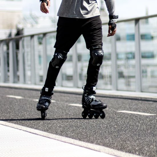 Goedkoop ๐ Nijdam Inline Skates Senior - Geo Glitz - Zwart - 42 โญ 10 Goedkoop ๐ Nijdam Inline Skates Senior - Geo Glitz - Zwart - 42 โญ - Afbeelding 8