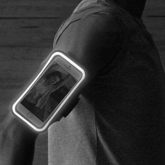 Nieuw ๐ Athletix® Premium Sportarmband - Universele Hardloop Armband - IPhone, Samsung & Huawei - Smartphonehouder - Reflecterend, Spatwaterdicht, Sleutelhouder, Verstelbaar - Lycra - Grijze Sportarmband - ATHLETIX โค๏ธ 9 Nieuw ๐ Athletix® Premium Sportarmband - Universele Hardloop Armband - IPhone, Samsung & Huawei - Smartphonehouder - Reflecterend, Spatwaterdicht, Sleutelhouder, Verstelbaar - Lycra - Grijze Sportarmband - ATHLETIX โค๏ธ - Afbeelding 7