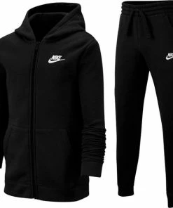 Promo 🔔 Nike Sportswear Core Jongens Trainingspak - Maat 134 🌟