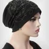 Korting ๐ AOP Chemo Muts Met Strass Steentjes Kleur Zwart Maat One Size ๐ 1 Korting ๐ AOP Chemo Muts Met Strass Steentjes Kleur Zwart Maat One Size ๐ -Nijdam Shop 550x579 2