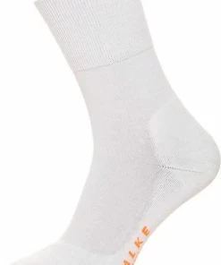Kopen 🥰 FALKE Run Gewatteerd Warm Ademend Hoogwaardig Anti Zweet Zacht Zonder Motief Kleurrijk Hardloop Hoog Katoen Wit Unisex Sokken - Maat 39-41 🔥 -Nijdam Shop 550x837 2